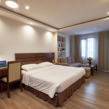 The Bloom Classic - Hotel And Bistro Ханой Екстер'єр фото