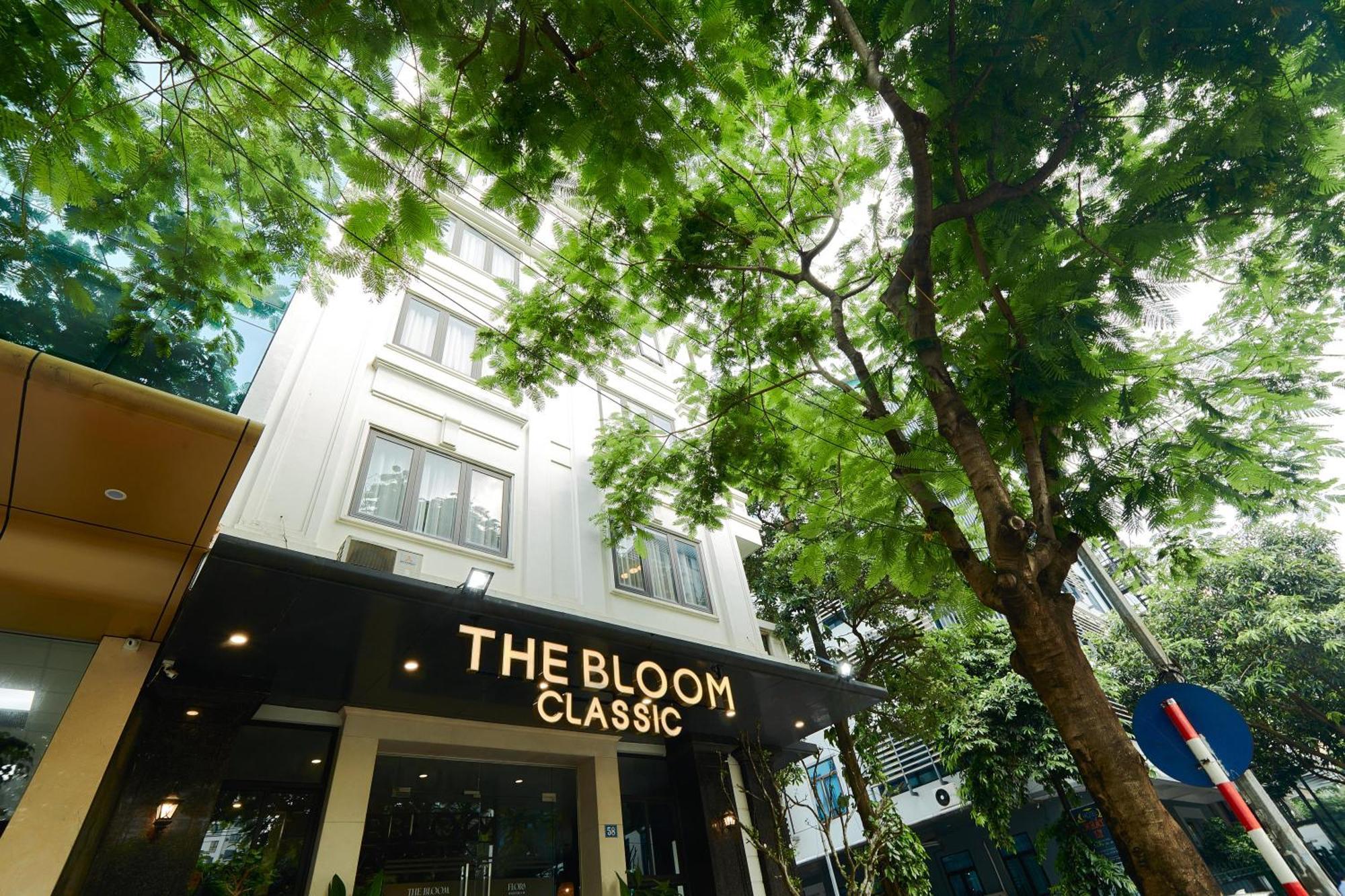 The Bloom Classic - Hotel And Bistro Ханой Екстер'єр фото